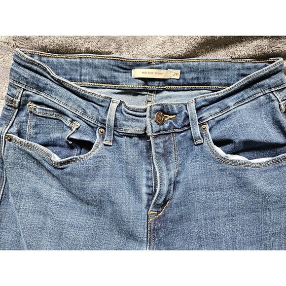 Levi Strauss Mid-Rise Medium Wash Skinny Jeans Size 28 - Picture 3 of 3